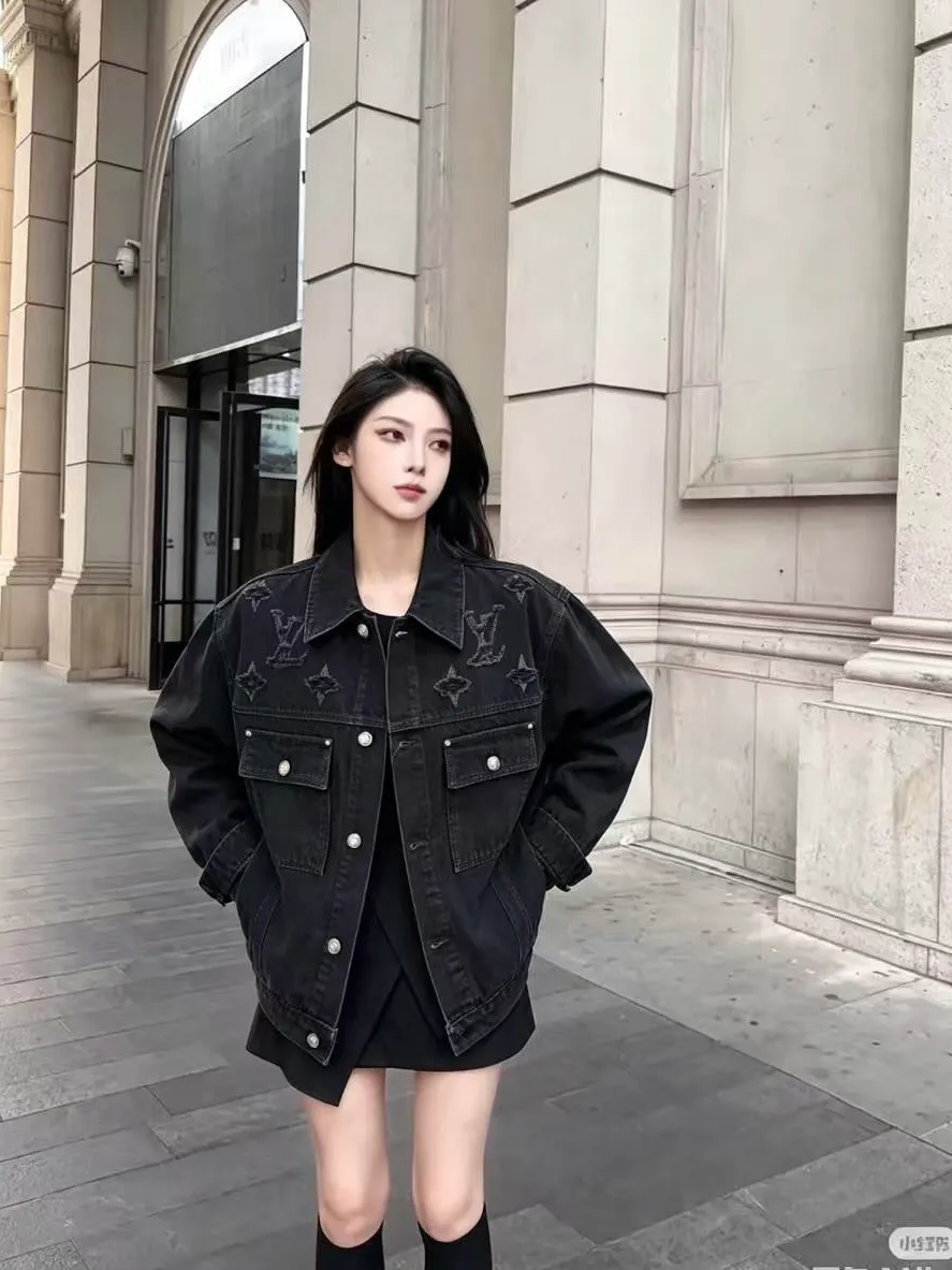 Louis Vuitton 26ss embroidered ripped logo denim jacket